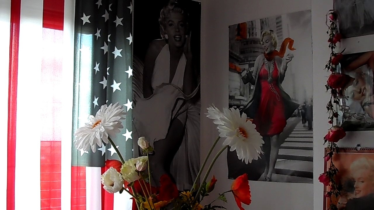 michel sardou dans les années trente