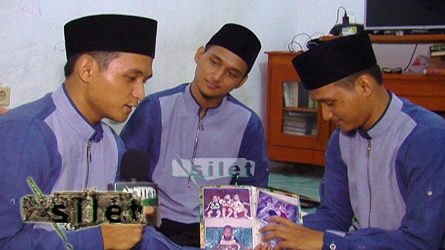 Kebersamaan Ustad Kembar Tiga dengan Keluarga - Silet 08 September 2016