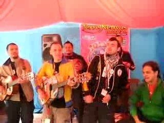 Che Sudaka: une conférence de presse en musique