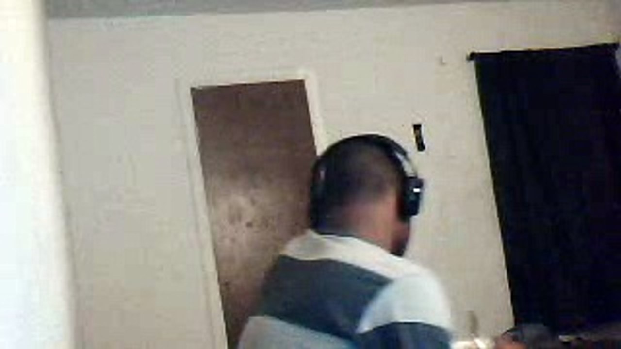 JEFFREY MAD ROOM IN ROOM