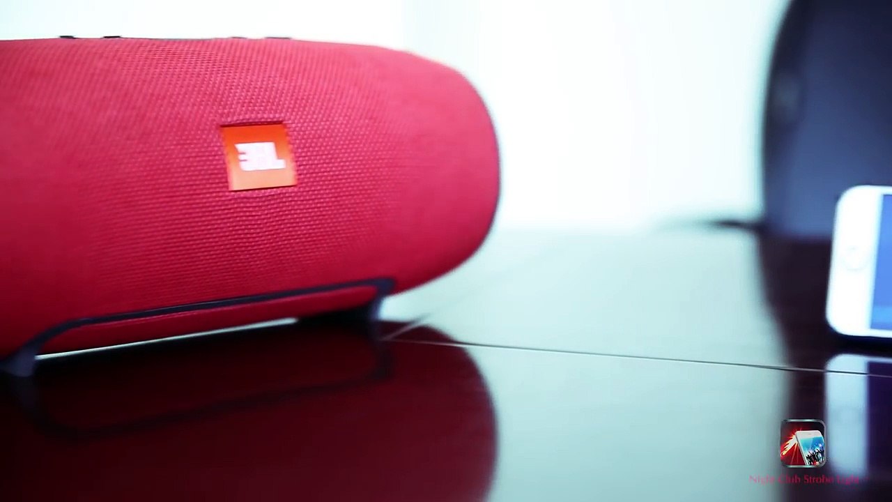 Night club strobe light preview - Your phone now turned into a nightclub! (1)