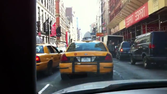 BMW M5 E60 vs E63 AMG W211 New York Cruise Loud V10 Sound (WTF AMG !?)