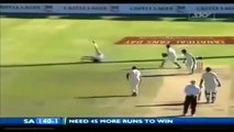 Top Funny Catches In Cricket History Ever HD - funny cricket moments -