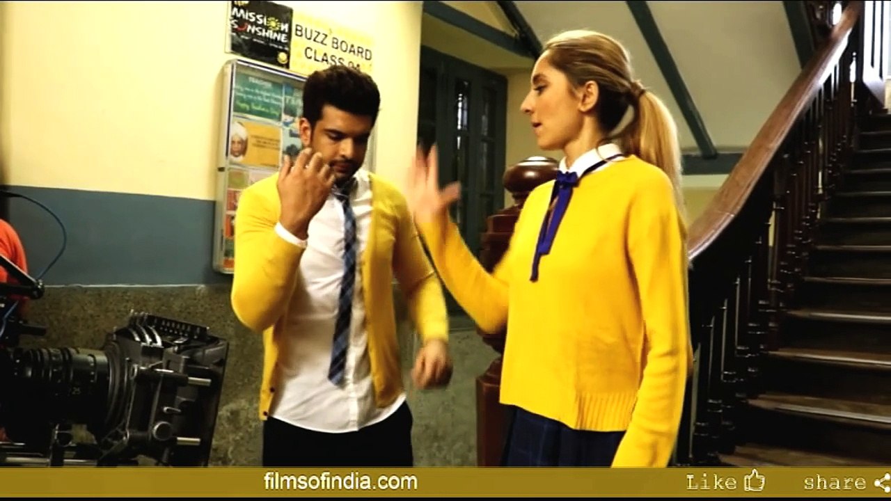 Karan Kundra And Anusha Dandekar's SIZZLING CHEMISTRY | Love School Promo