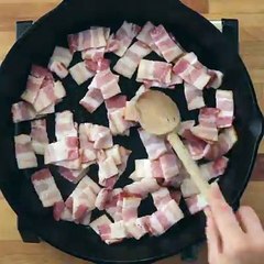 Easy Avocado Bacon Pasta Salad paired with Unsweetened Tea