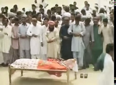 ABC NEWS- Qandeel Baloch Funeral prayer offered in Dera Ghazi Khan Qandeel Baloch Funeral(Video)!