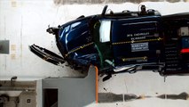 2016 Chevrolet Silverado 1500 extended cab small overlap IIHS crash test