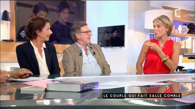 Daniel Auteuil recadre Anne-Sophie Lapix dans C à vous - Regardez
