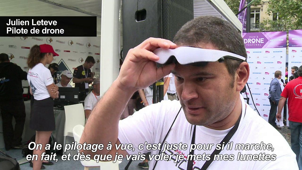 Paris: un festival de drones organisé sur les Champs-Elysées