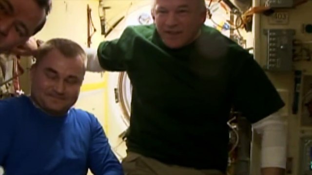 Aterrizan en Kazajistán los tripulantes de la ISS