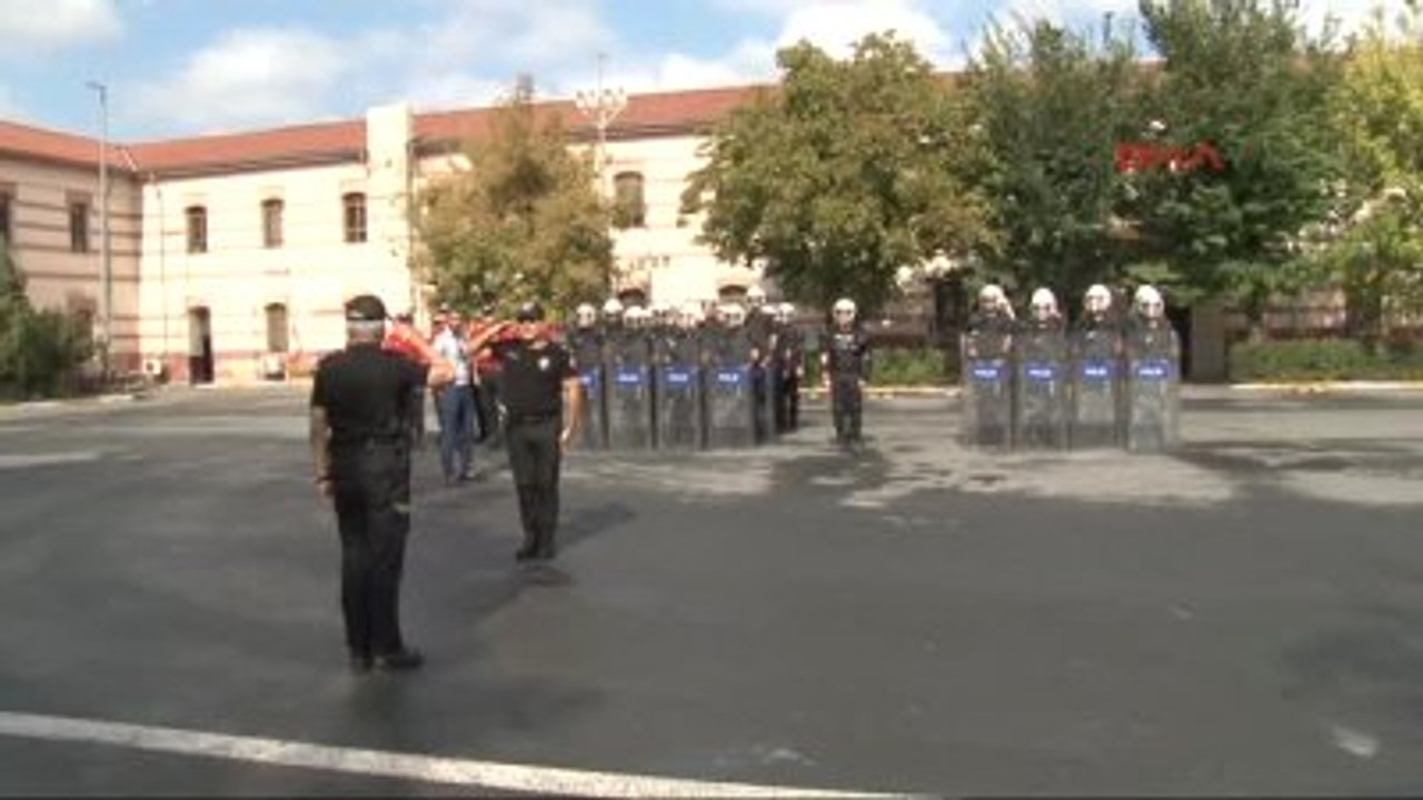 Çevik Kuvvette Ukraynalı Polislere Toplumsal Olaylara Müdahale Eğitimi