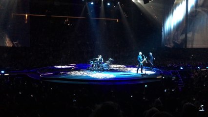 Muse - Dead Inside, Glendale Gila River Arena, 12/05/2015