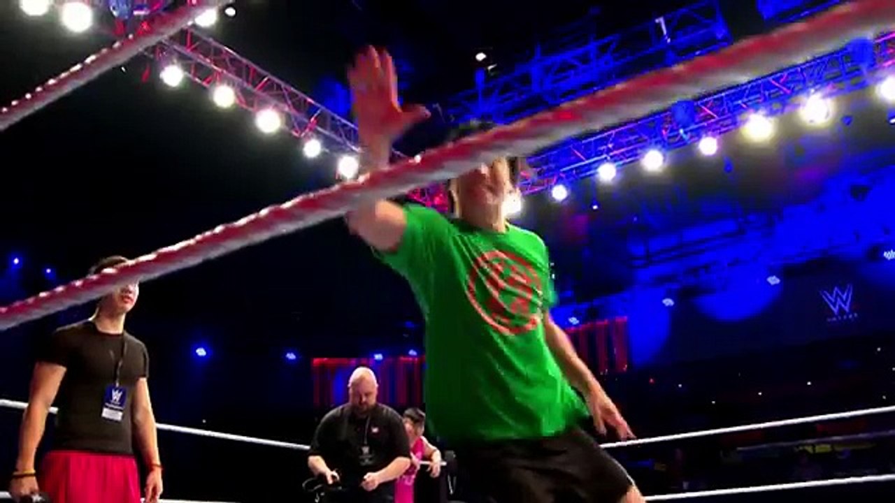 Hear from WWE's seven new Chinese recruits