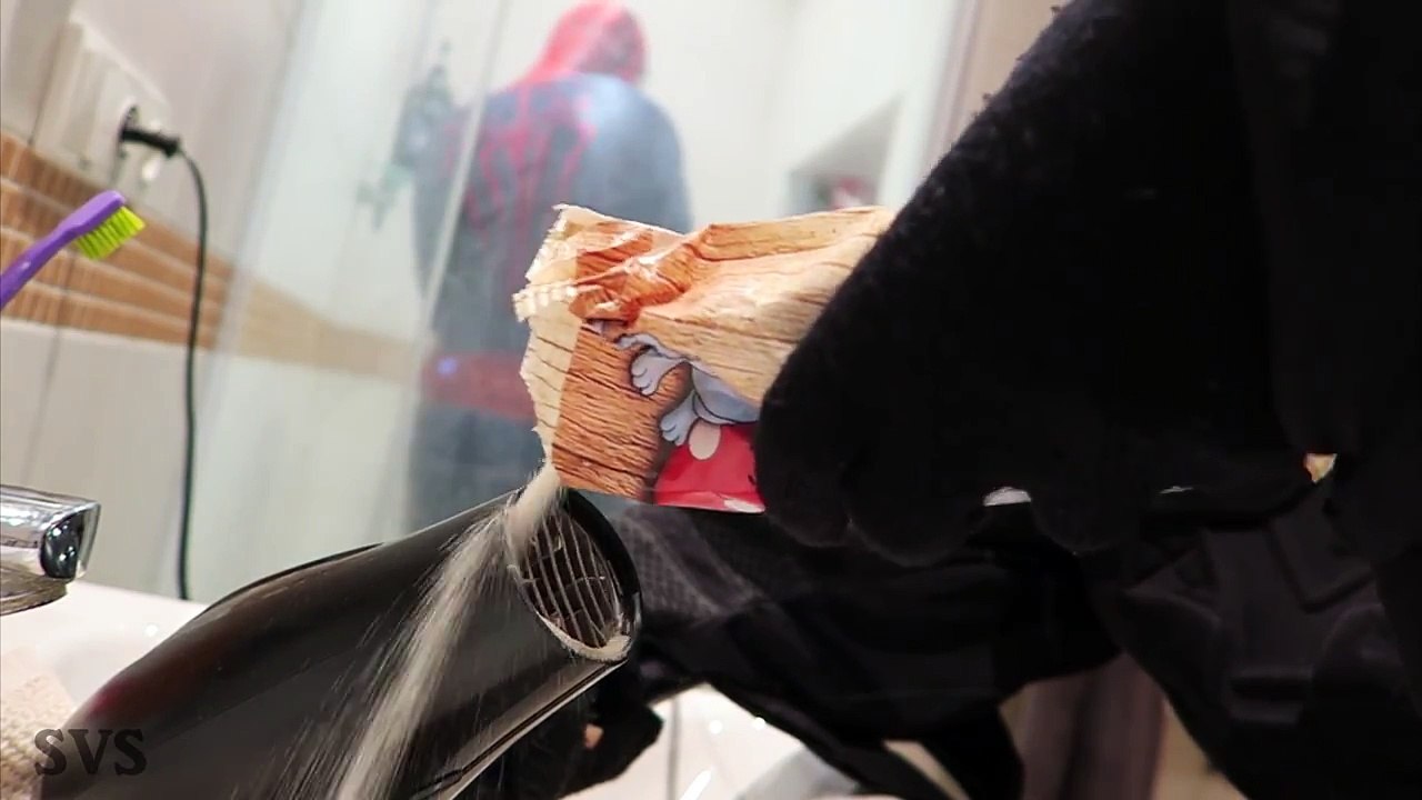 Spiderman vs Batman - Flour Prank   Death Match