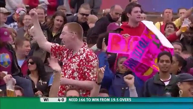 Chris Gayle Vs Brett Lee in Lord's