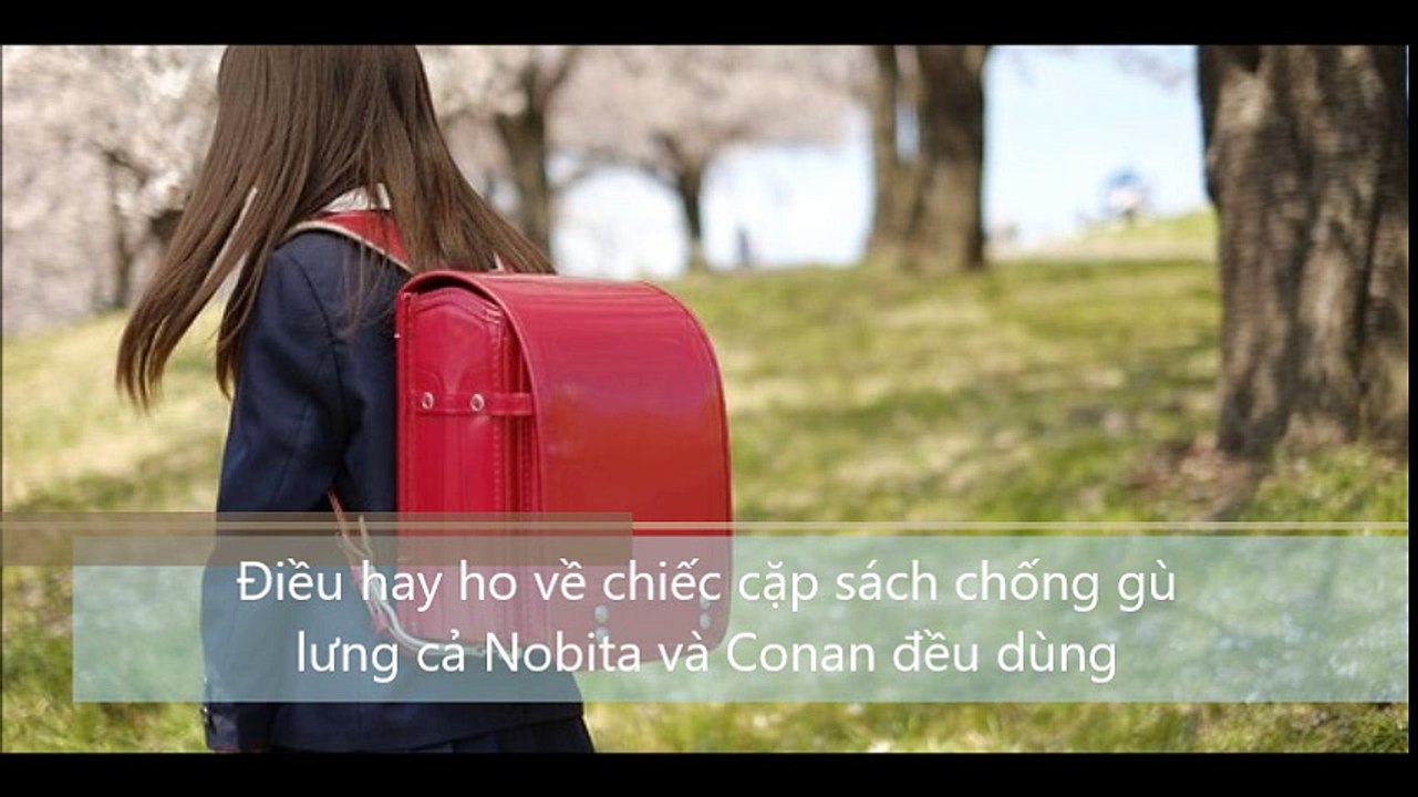 Điều hay ho về chiếc cặp sách chống gù lưng cả Nobita và Conan đều dùng