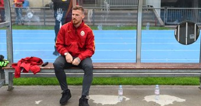 Serdar Aziz, Milli Takım'dan Sakat Döndü