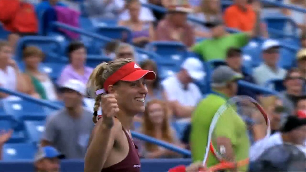Say hello to NEW World No.1 Angelique Kerber!