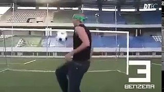 Ronaldinho epic ball control