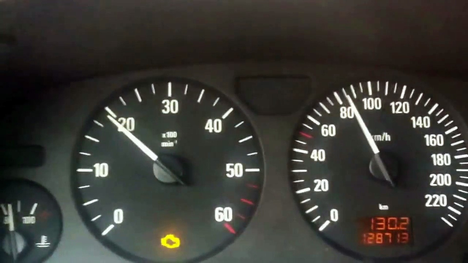 Top 109+ imagen voyant moteur orange opel corsa fr.thptnganamst.edu.vn
