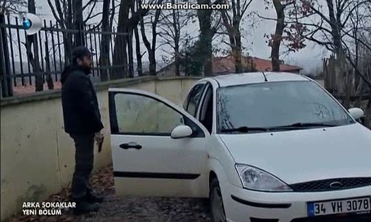 Arka Sokaklar 310.Bölüm Cevher Kemalettinin Karısını Öldürüyor