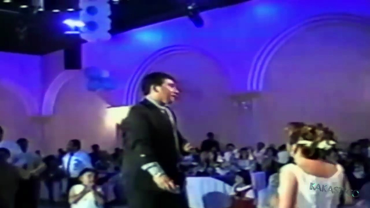WEDDING FAILS