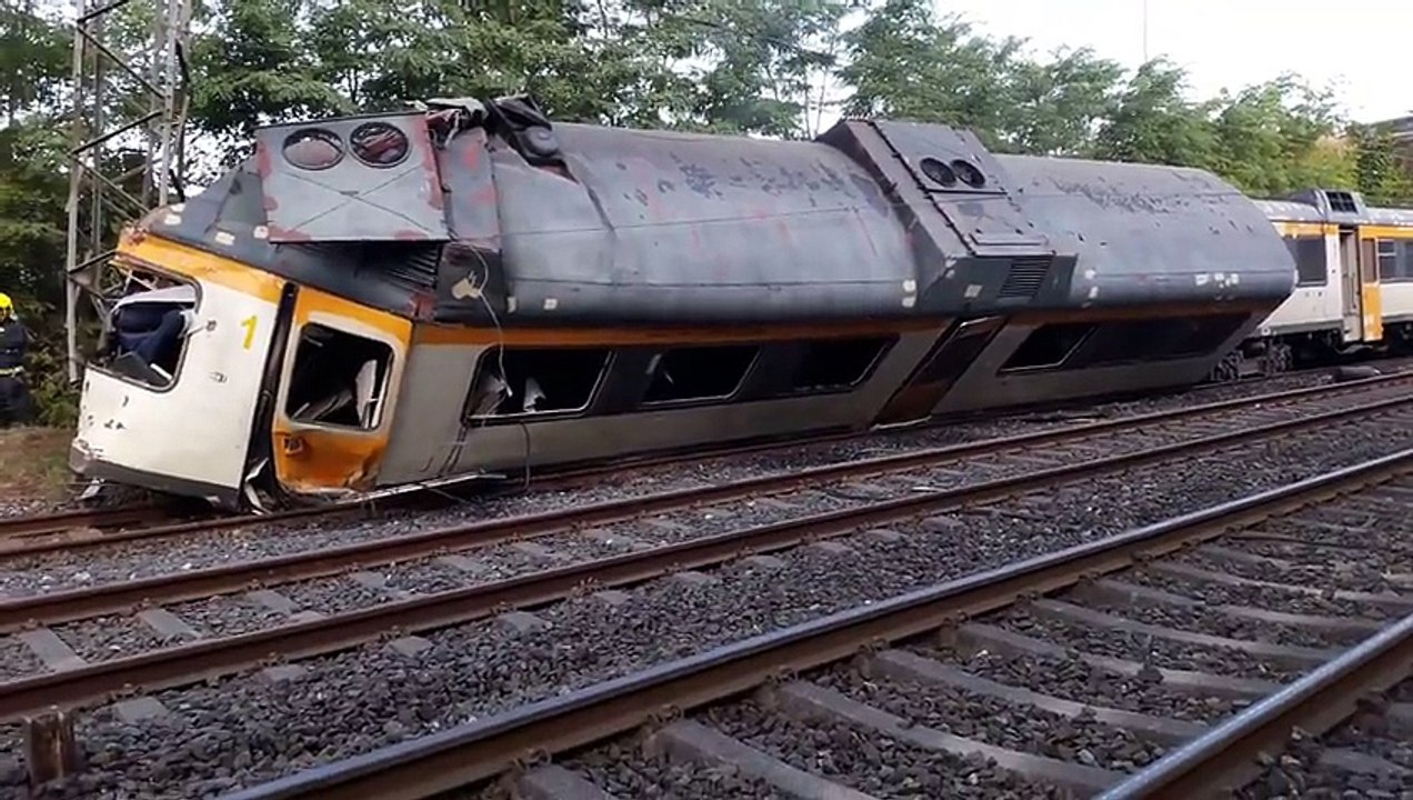 En Espagne, un train déraille