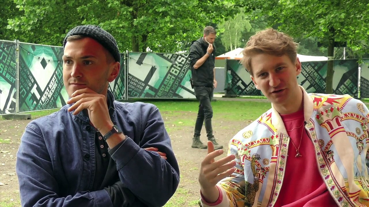 Glass Animals: “Strangers Tell You Amazing Things”