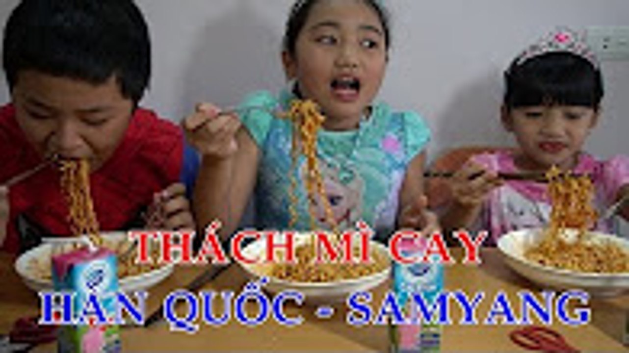 Nữ hoàng Elsa và Anna cùng người nhện - Thử thách ăn mì cay Hàn Quốc Samyang - Hình phạt tượng người