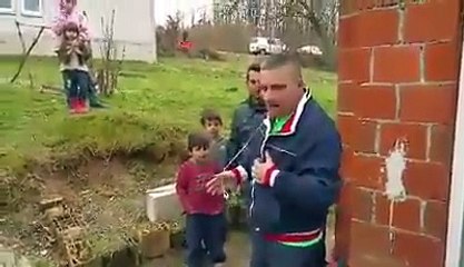 Download Video: Hallall .te qoft gjri i nenes ishalla nuk vdes kurr, Me pas Kosova dhe Maqedonia njeri si ti, as nje nuk do te ishte i v