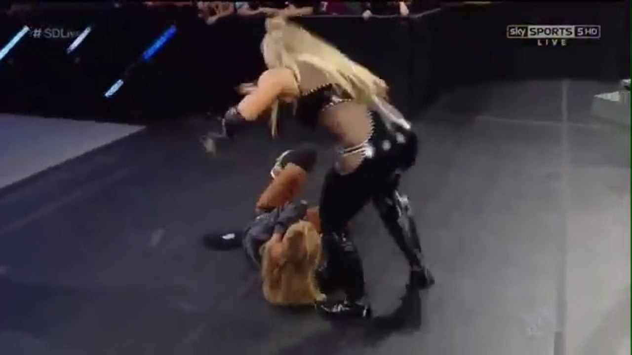 SmackDown _ Carmella vs. Natalya