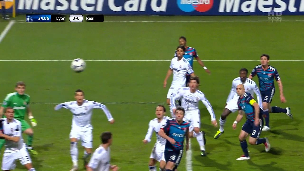 Cristiano Ronaldo Vs Lyon (A) 10-11 HD 720p By MemeT