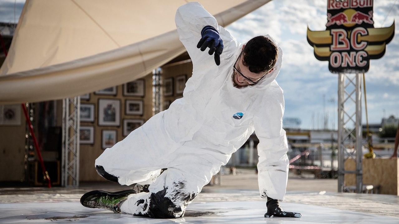 The Art of Breaking | Red Bull BC One 5 X 5