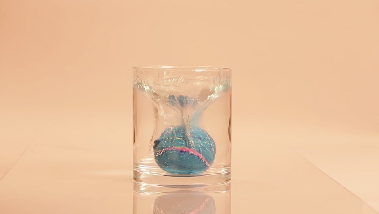 Beauty porn : la bombe de bain Lush