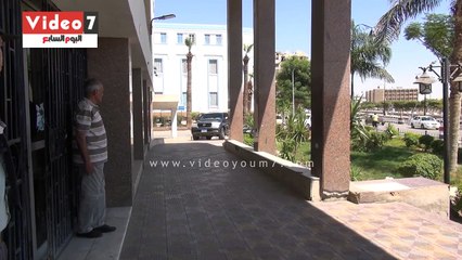 محافظ السويس الجديد يبدأ عمله فى يوم الإجازة الرسمى