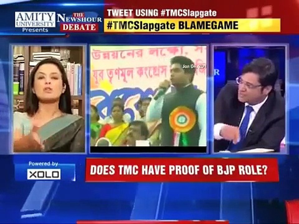 Politician Mahua Mitra Showing MIDDLE-FINGER To Anchor Arnab Goswami