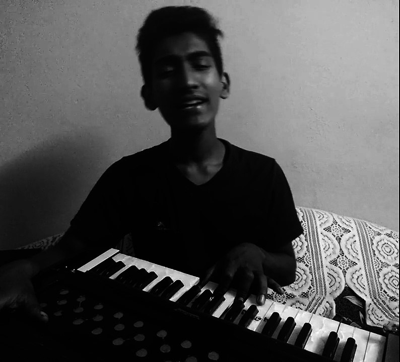 'Yeti Dherai maya (यती धेरै माया)' Cover By Santosh Pathak Heart Touching Nepali Song