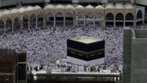 Hajj: une marée humaine pour la grande prière à La Mecque