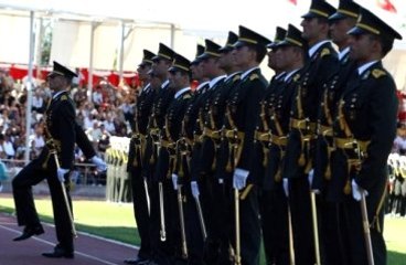 Darbe Soruşturmasında 32 Teğmen Tahliye Edildi