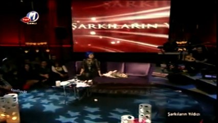 Yıldız Tilbe bir alo de ( canli&şiir'li )