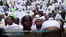 Musulmanes peregrinan a La Meca