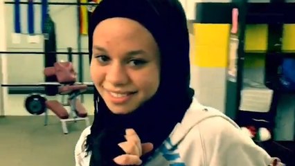 Meet the 16-Year-Old Boxer Fighting For Her Right to Wear a Hijab in the Ring