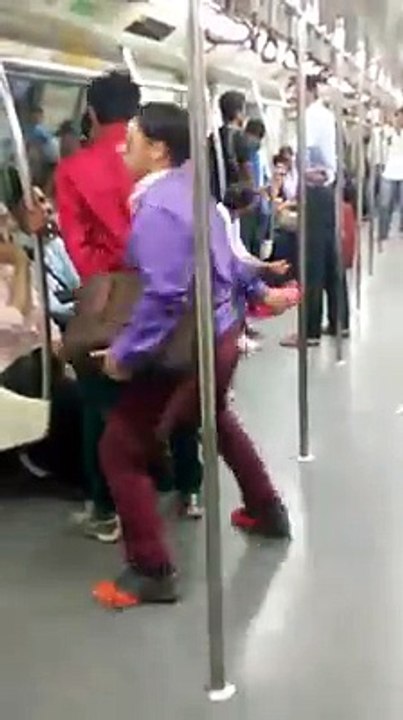 People going MAD in Metro