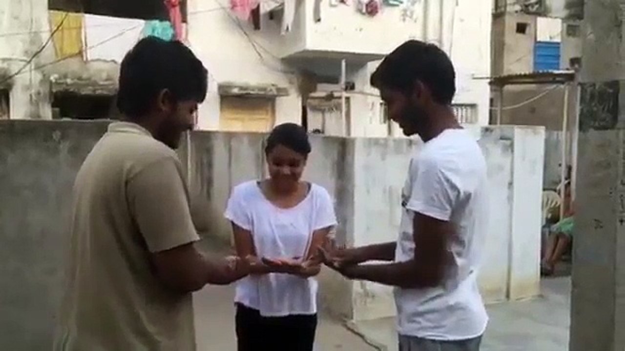 Whatsapp funny video 2boy 1girl play game@Whatsapp