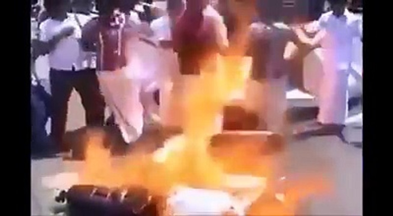 Dhoti Jalee.