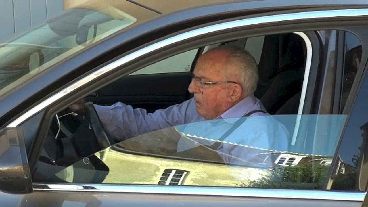 AJA : avant le vote historique au pied de la cathédrale place Abbé-Deschamps