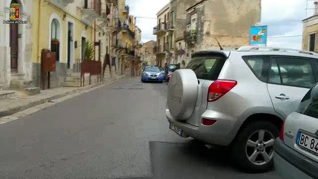 Chiusura Casa a luci rosse - Ragusa