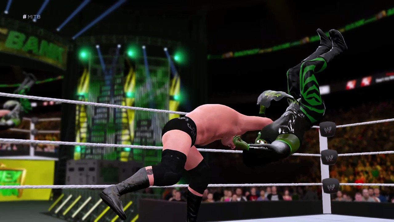 WWE 2K16 william regal v reptile
