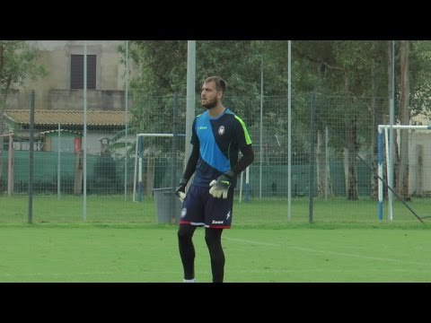 Meno tre a #EmpoliCrotone. Primo allenamento in rossoblù per Cojocaru
