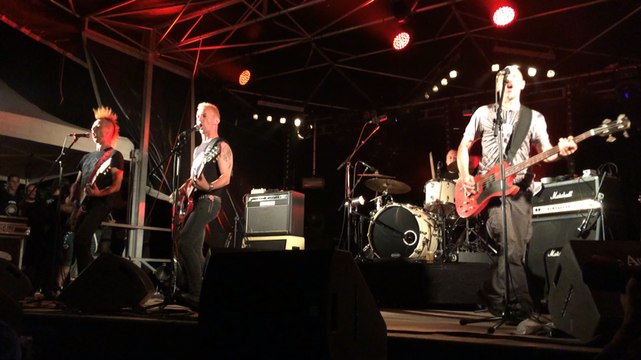 Les Sales Majestés, concert ébouriffant